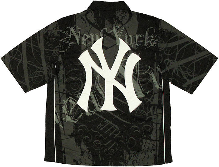 MLB New York Yankees Snap Button Shirt