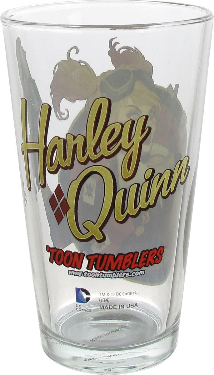 Harley Quinn Bombshell Close Up T.T. Pint Glass