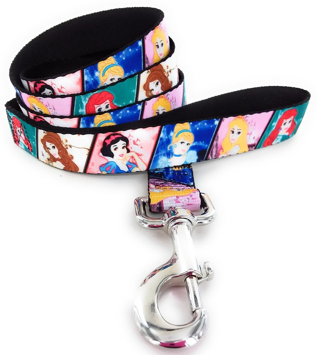 Disney Princess Busts Wrap 4 Foot Pet Leash