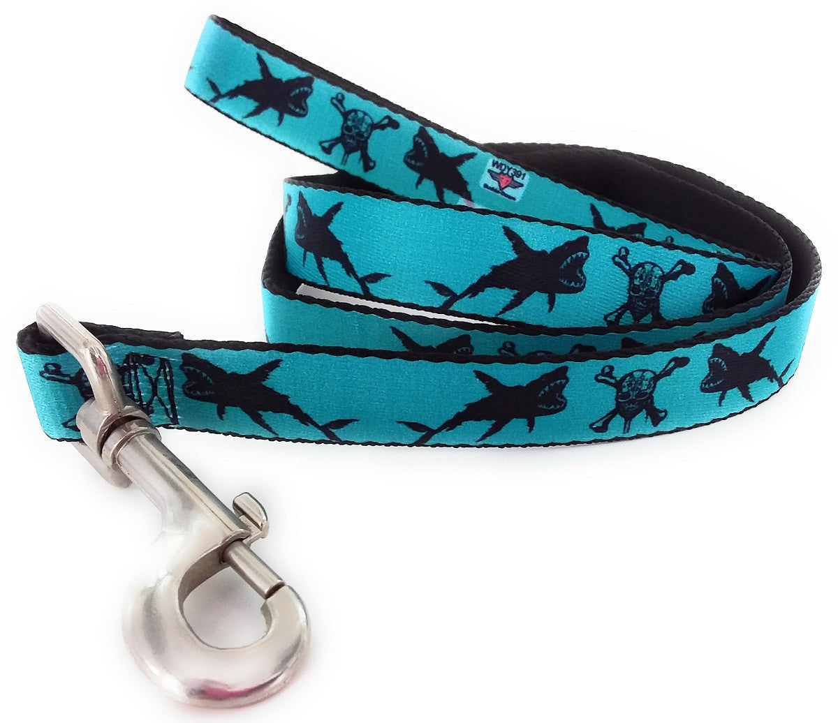 Pirates of the Caribbean Shark Logo Wrap Pet Leash