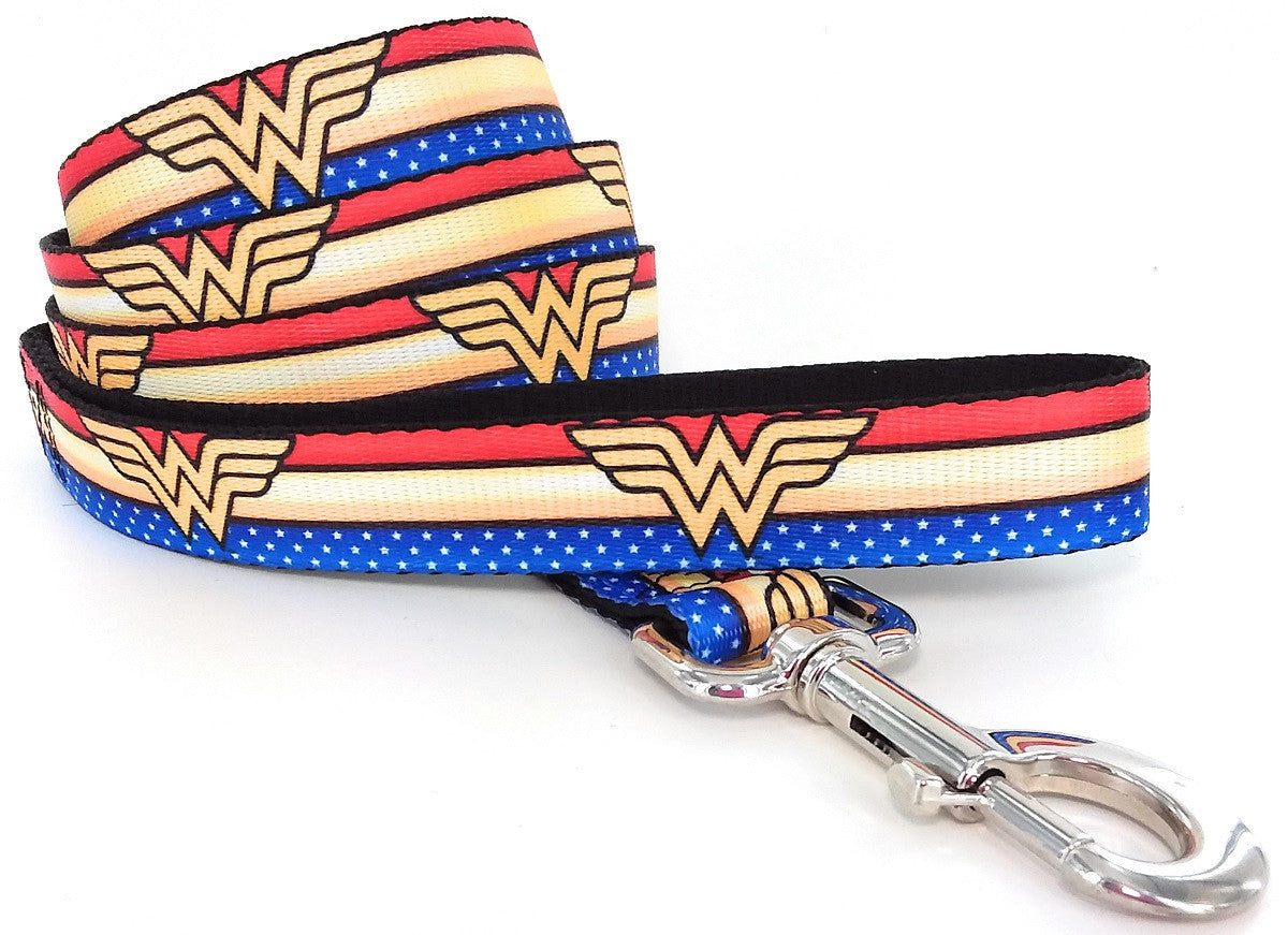 Woman Woman Logos Stripes 4 Foot Pet Leash